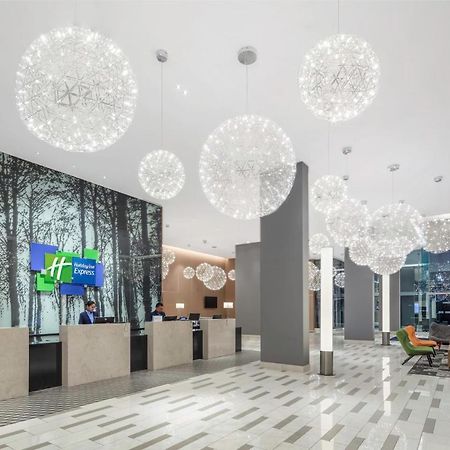 Holiday Inn Express Kota Kinabalu City Centre By Ihg Buitenkant foto